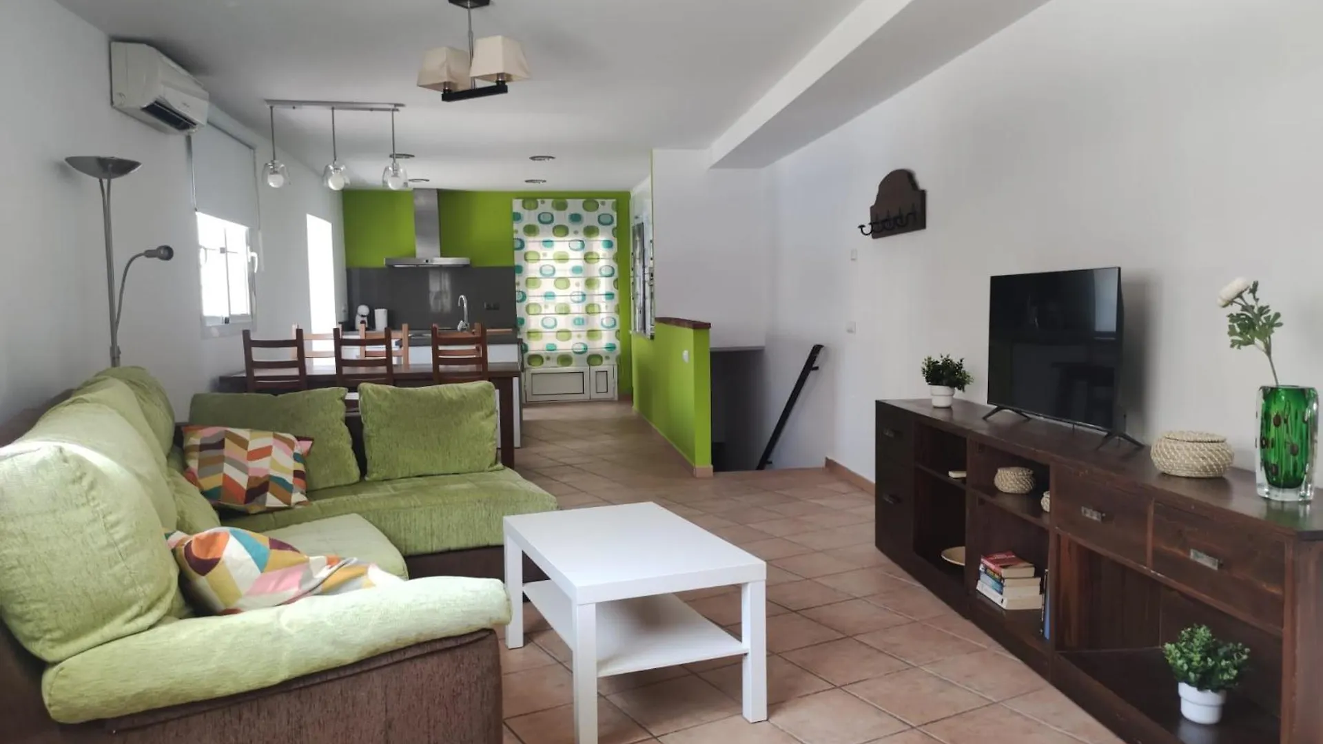 Apartamento San Miguel Con Solarium Y Barbacoa توريمولينوس شقة